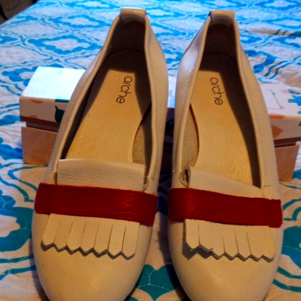 Arche shoes